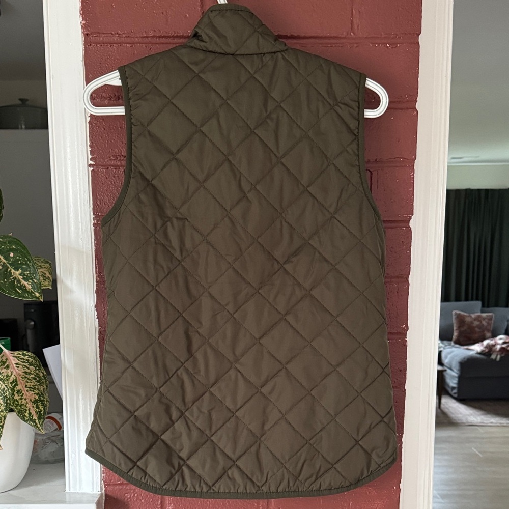 Old Navy Olive Quilted Zip-Front Vest with Gold Hardware - Picture 6 of 6